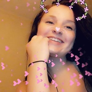 Meet your Posher, Angelique